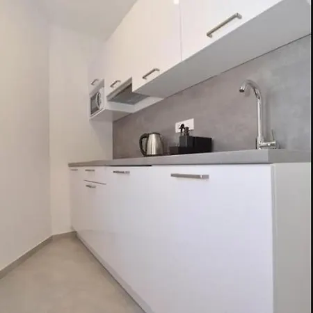 Apartment Miranda *